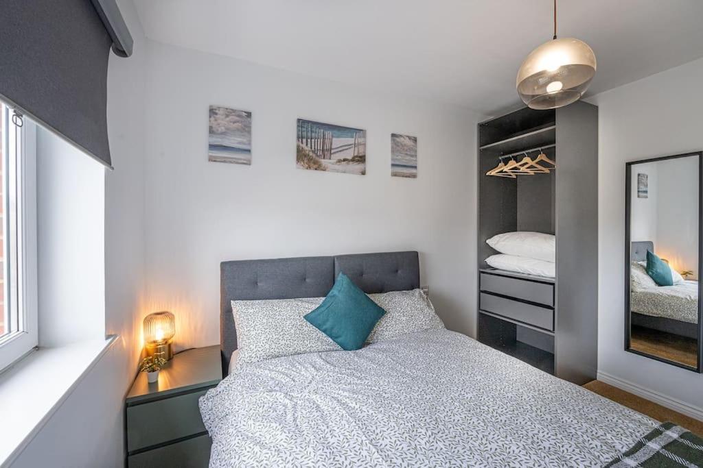 Reading 2-Bed Apartment & Parking Eksteriør bilde