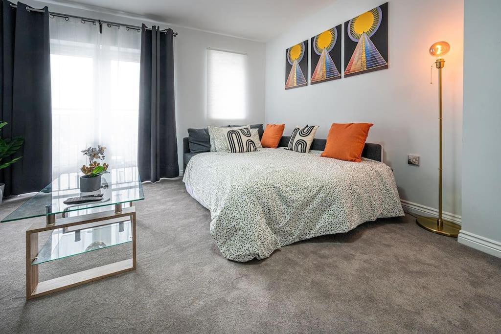 Reading 2-Bed Apartment & Parking Eksteriør bilde